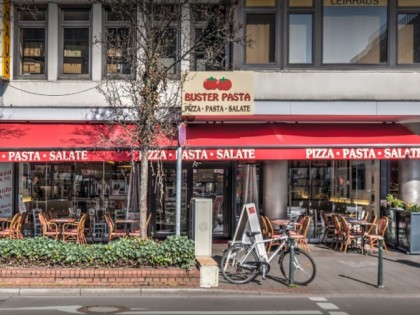 照片: Buster Pasta